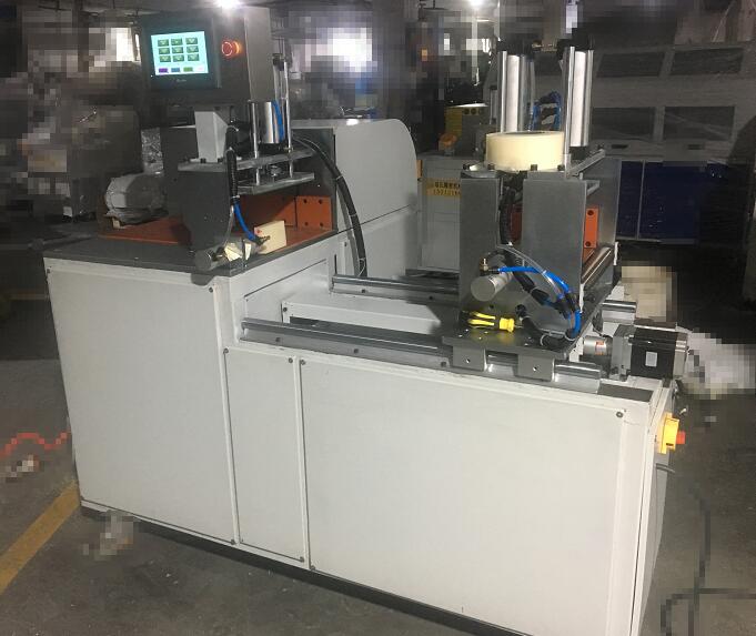 【大連】汽車零部件鋁棒切割，選擇鄧氏DS-A400全自動切鋁機(jī)